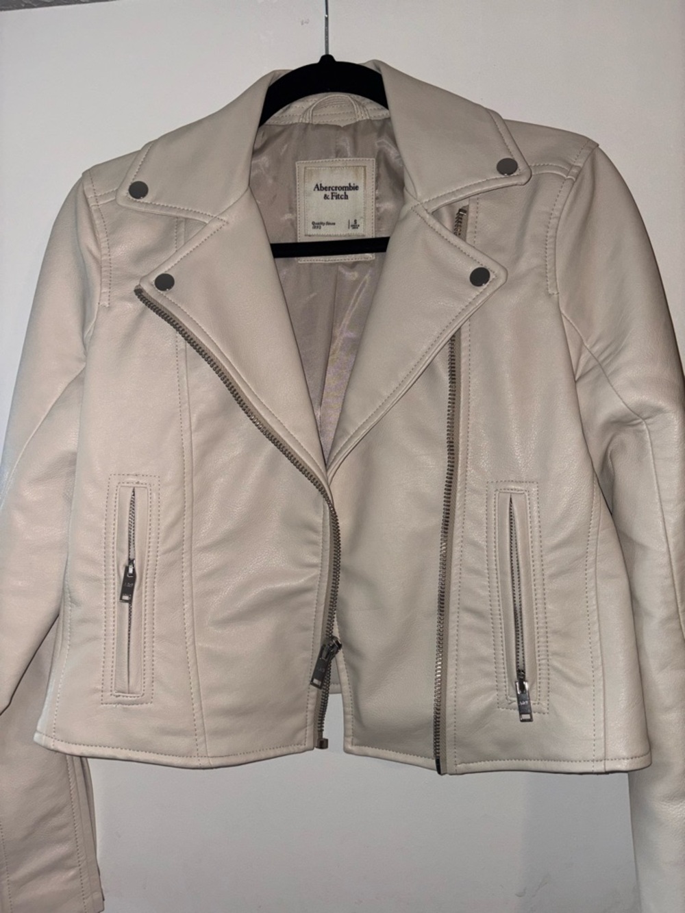 Abercrombie & Fitch Women's Cream Leather Moto Jacket with Silver Hardware faux